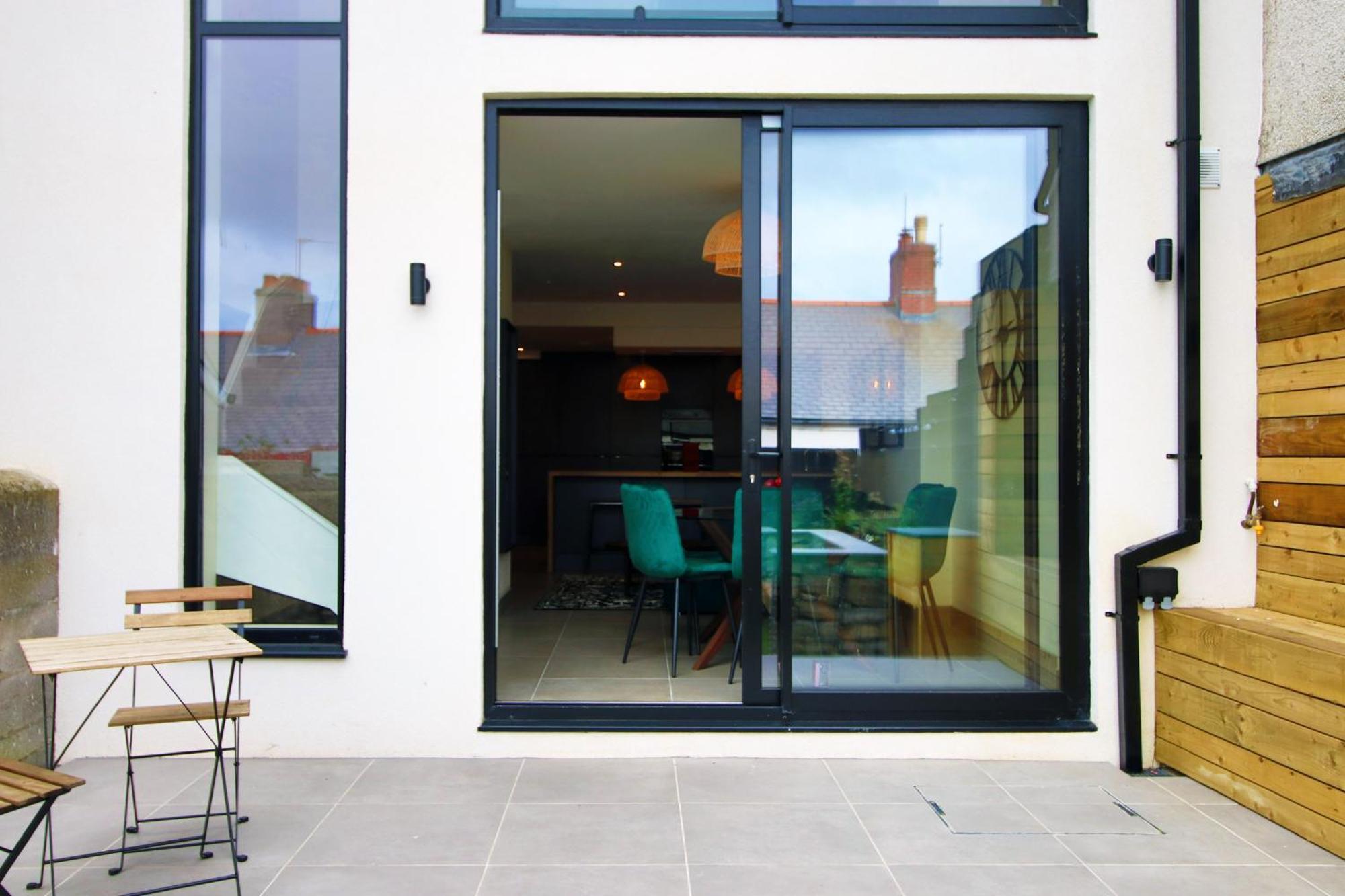 Luxury 4 Bedroom 4 Ensuite Home In Penarth Cardiff Luaran gambar