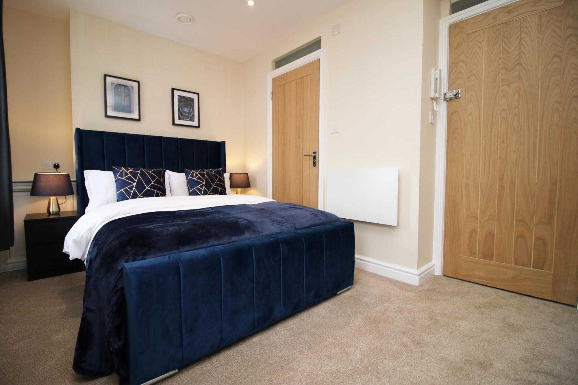 Luxury 4 Bedroom 4 Ensuite Home In Penarth Cardiff Luaran gambar