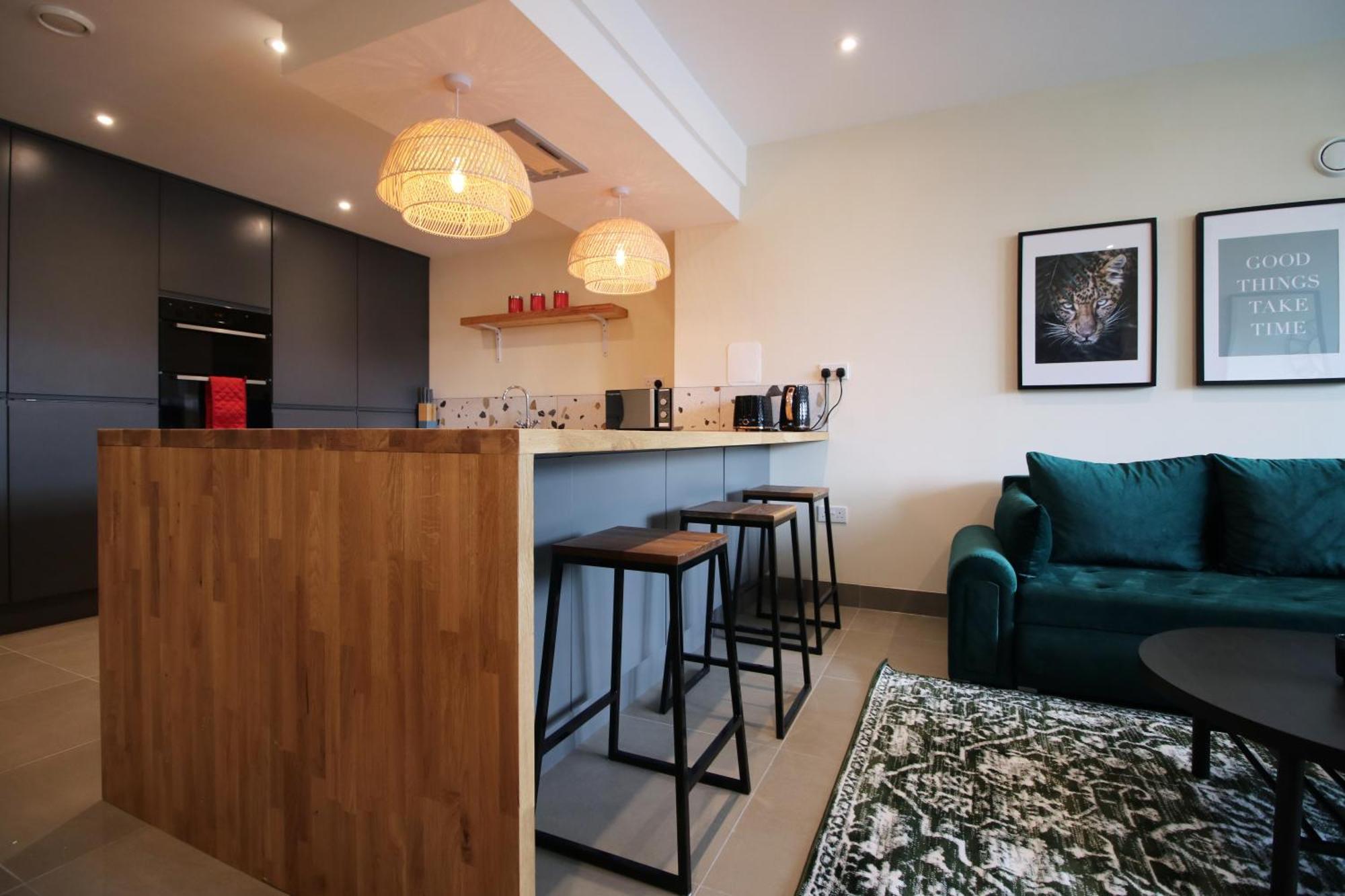 Luxury 4 Bedroom 4 Ensuite Home In Penarth Cardiff Luaran gambar