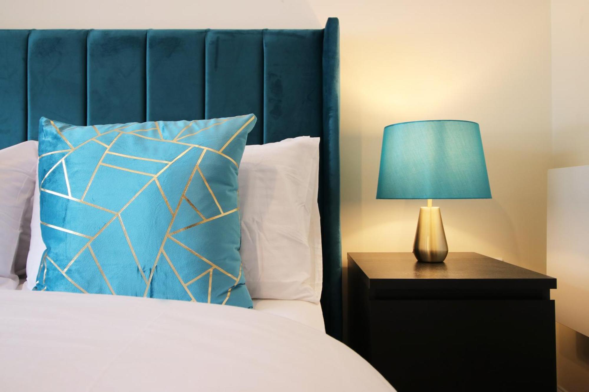 Luxury 4 Bedroom 4 Ensuite Home In Penarth Cardiff Luaran gambar