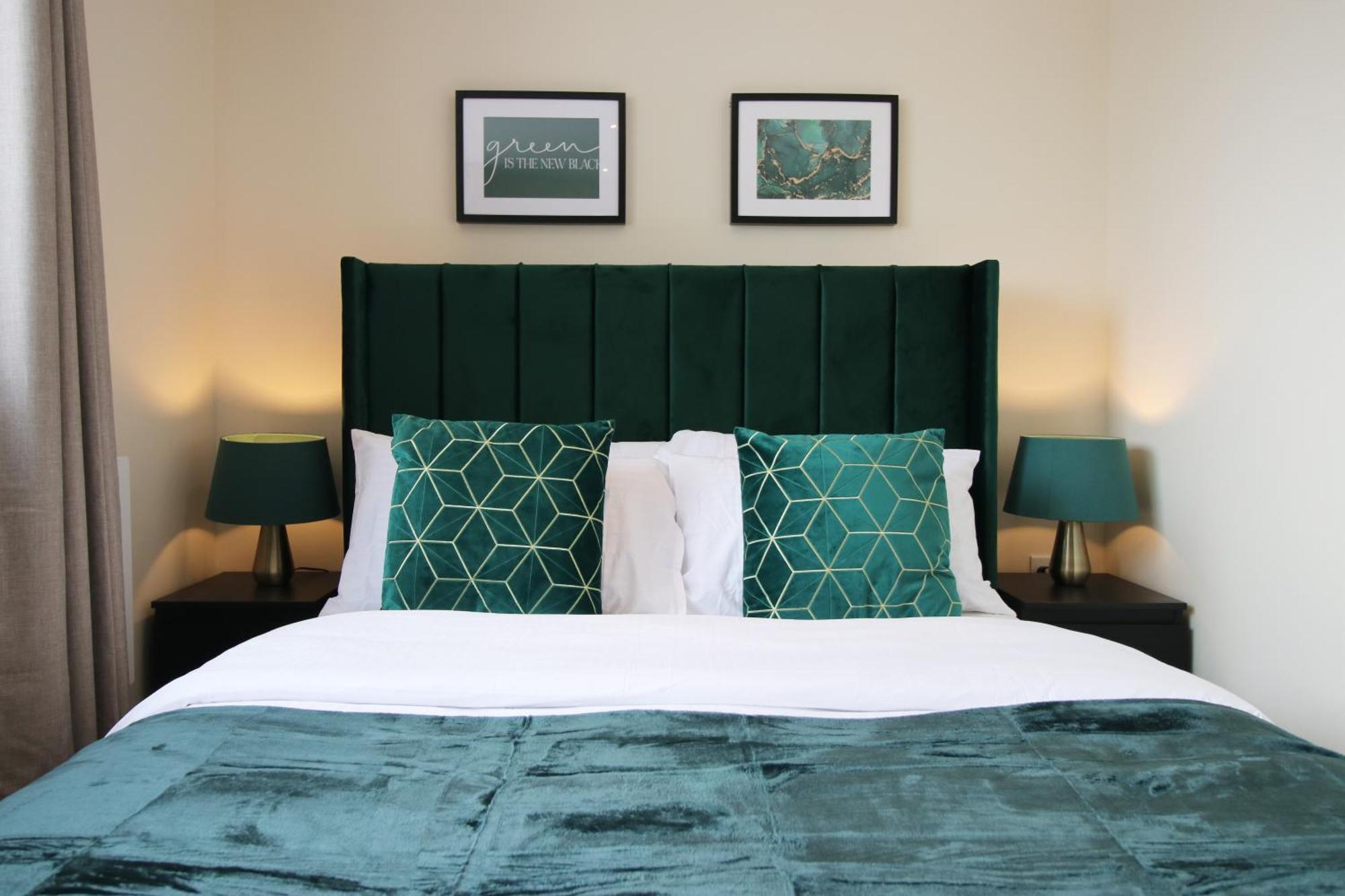 Luxury 4 Bedroom 4 Ensuite Home In Penarth Cardiff Luaran gambar